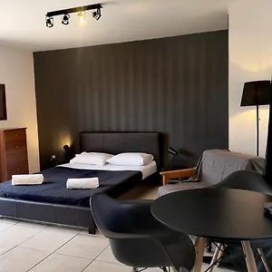 Apartament St Lazaros, Larnaca Center, Scala